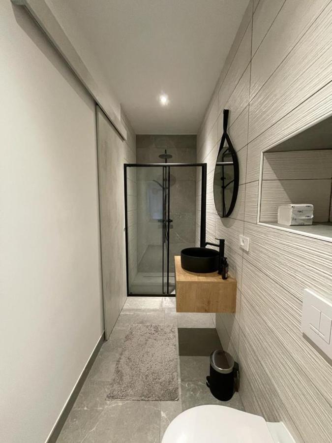 Aegida Beachfront Apartment Koper Ngoại thất bức ảnh